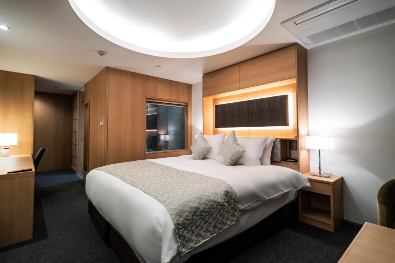Kyoto Shijo Takakura Hotel Grandereverie Bagian luar foto